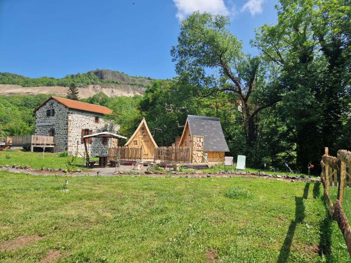 Les Cabanes Feeriques Du Cheix Saint-Diery Kültér fotó