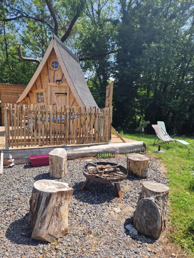 Les Cabanes Feeriques Du Cheix Saint-Diery Kültér fotó